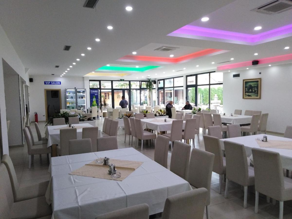 Hotel Mk, Plavi Restoran, Loznica Dış mekan fotoğraf